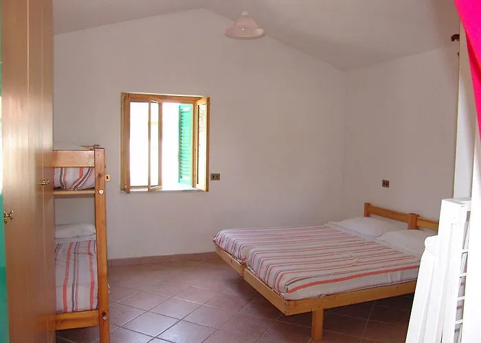 Villaggio Turistico Elea Üdülőpark 3*
