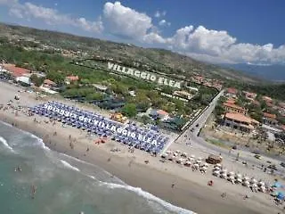 Kompleks wypoczynkowy Villaggio Turistico Elea 3*